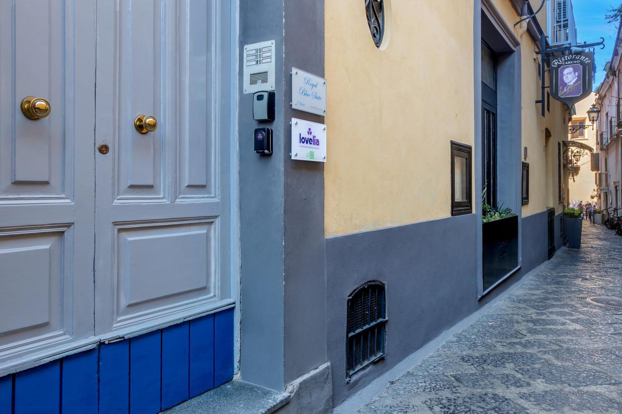 Lovelia: Sorrento Square Lovely Suite Esterno foto