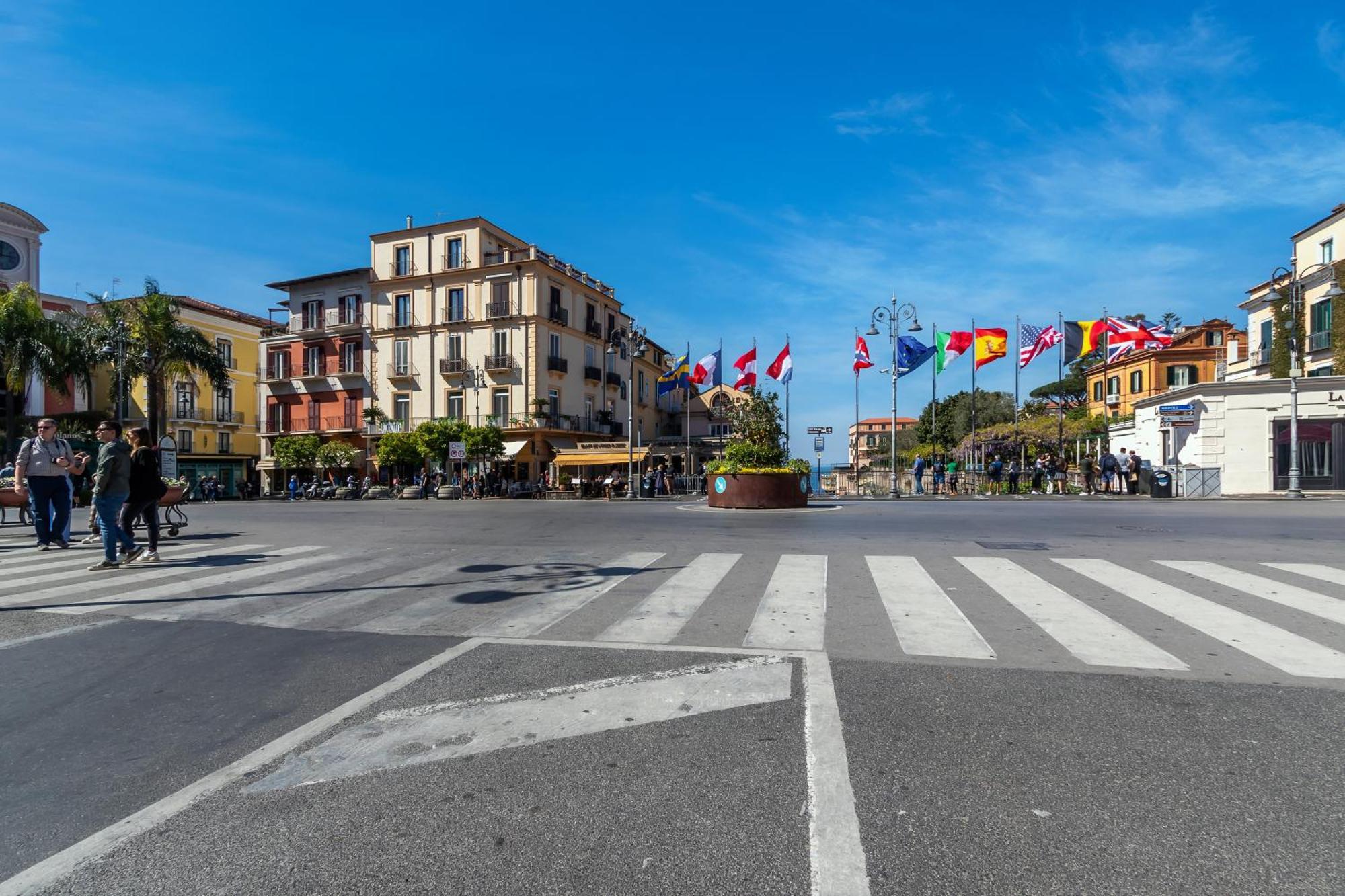 Lovelia: Sorrento Square Lovely Suite Esterno foto